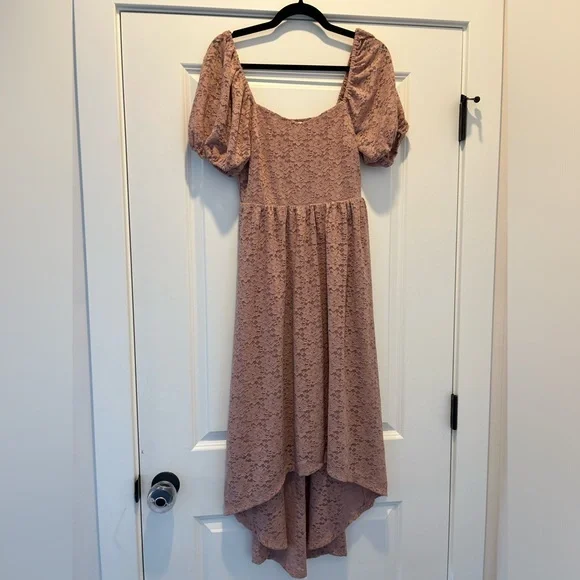 NSR Evelyn Lace MIDI Lace High Low Dress Pull On Puff Sleeve